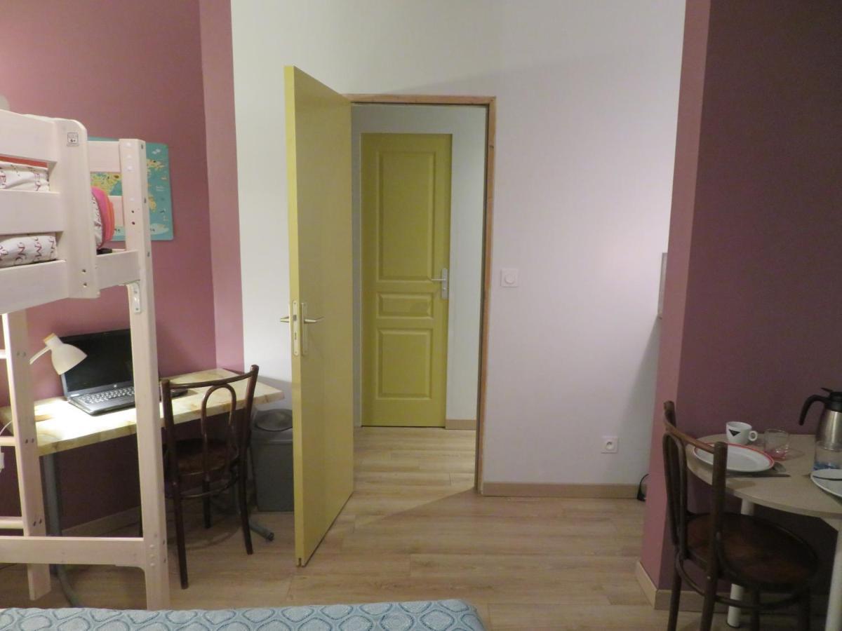 Les Chambres Studios de Pleslin-Foucher Exterior foto